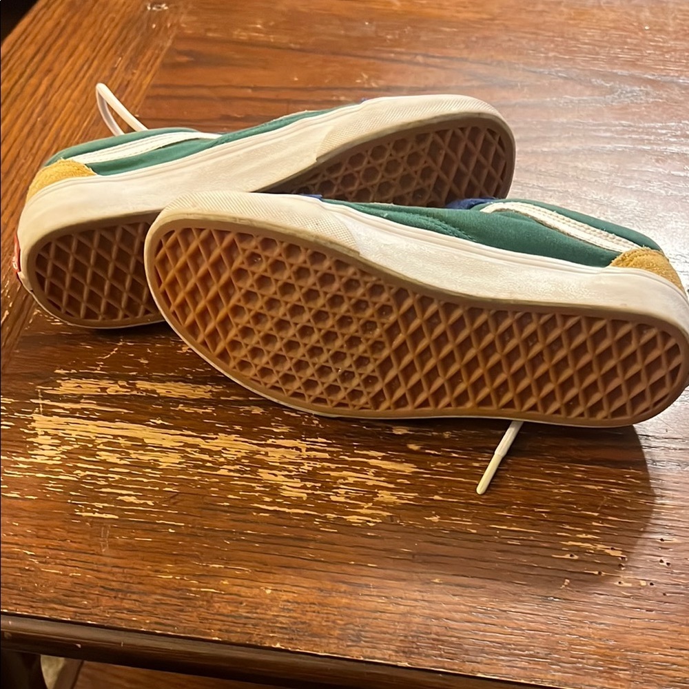 Vans Blue and Green Sneakers with Color-Block Design - Picture 5 of 5